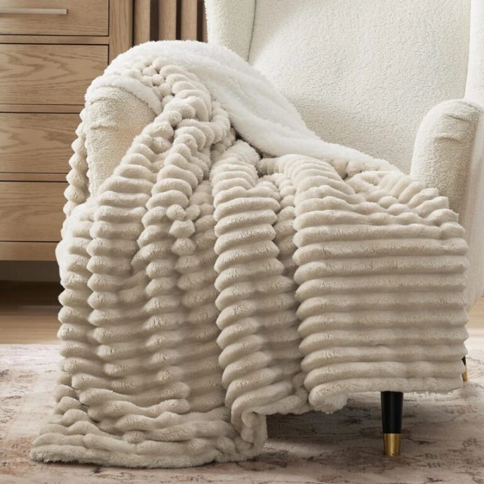 Microfiber blankets for hotel